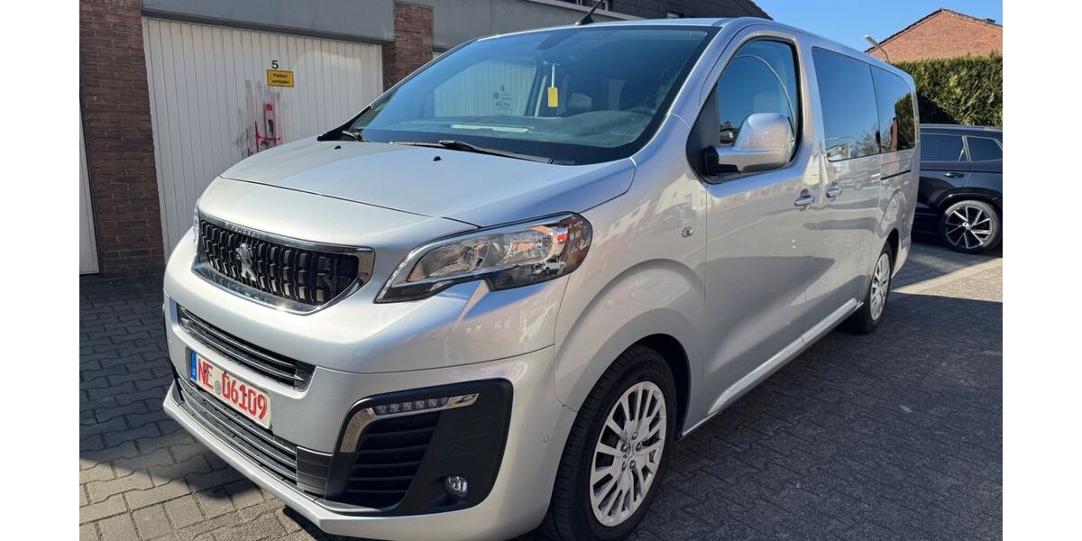 Peugeot Traveller 118.000 km 20.500 &euro; Neuss 41462