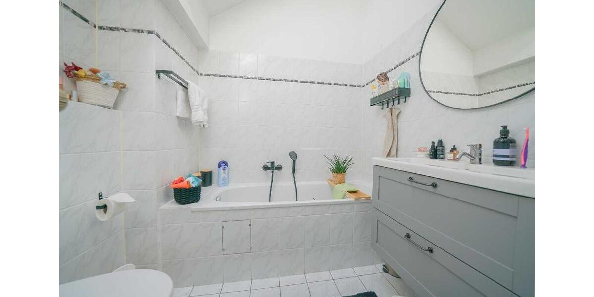 Etagenwohnung Ratingen Homberg - 3 Zimmer, 97 m&sup2;, 1.290&euro; | Angebot:26493770