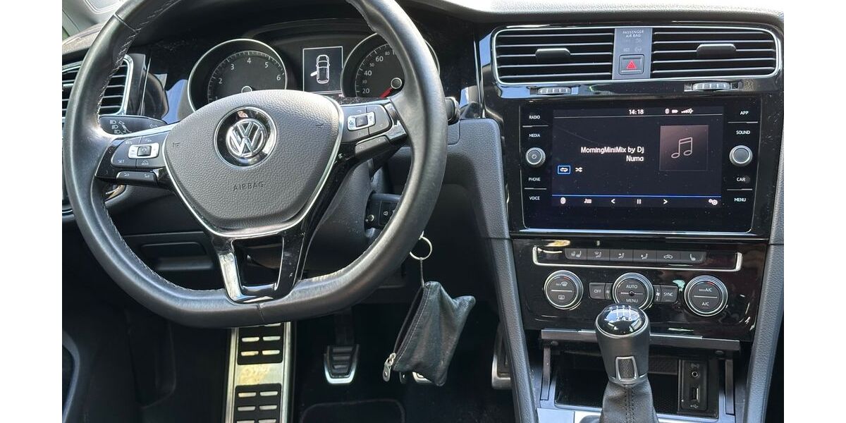 VW Golf 72.300 km 14.500 &euro; Köln 50968