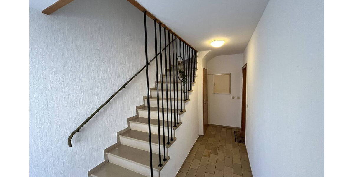 Mehrfamilienhaus, Wohnhaus Bergisch Gladbach - Gronau Gronau - 8 Zimmer, 182 m&sup2;, 540.000&euro; | Angebot:26712724