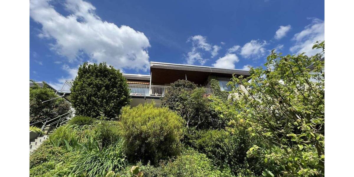 Bungalow Leverkusen Lützenkirchen - 9 Zimmer, 211 m&sup2;, 498.000&euro; | Angebot:26064429