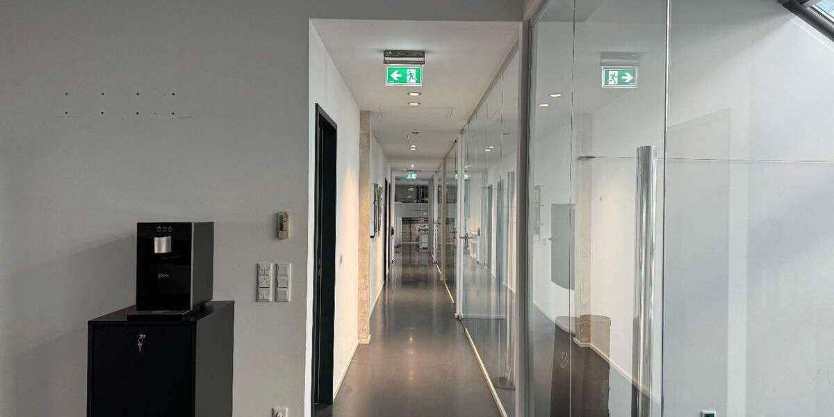 Gewerbeobjekt Düsseldorf Hafen - 12.000&euro; | Angebot:25898388