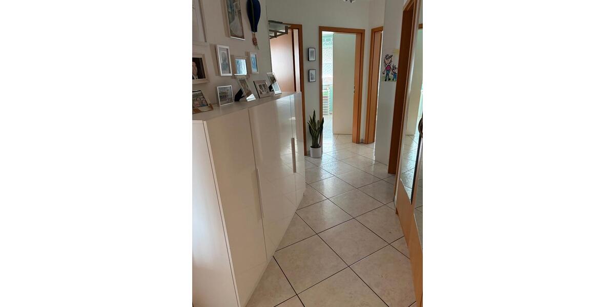 Etagenwohnung Leverkusen Bürrig - 3 Zimmer, 76 m&sup2;, 350.000&euro; | Angebot:26061717