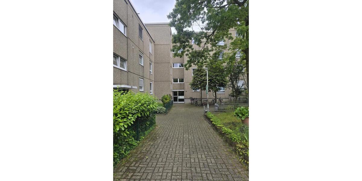 Etagenwohnung Neuss Erfttal - 2 Zimmer, 65 m&sup2;, 900&euro; | Angebot:26640724