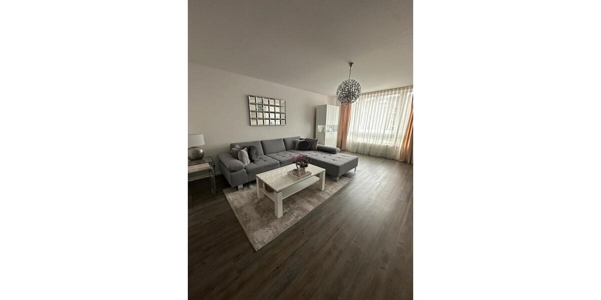 Etagenwohnung Köln Nippes - 2 Zimmer, 72 m&sup2;, 1.950&euro; | Angebot:25968674