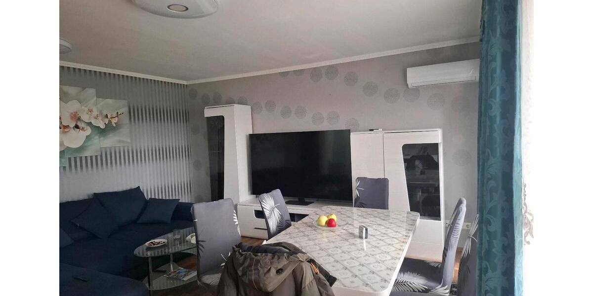 Etagenwohnung Bergheim Ahe - 3 Zimmer, 80 m&sup2;, 1.500&euro; | Angebot:26481612