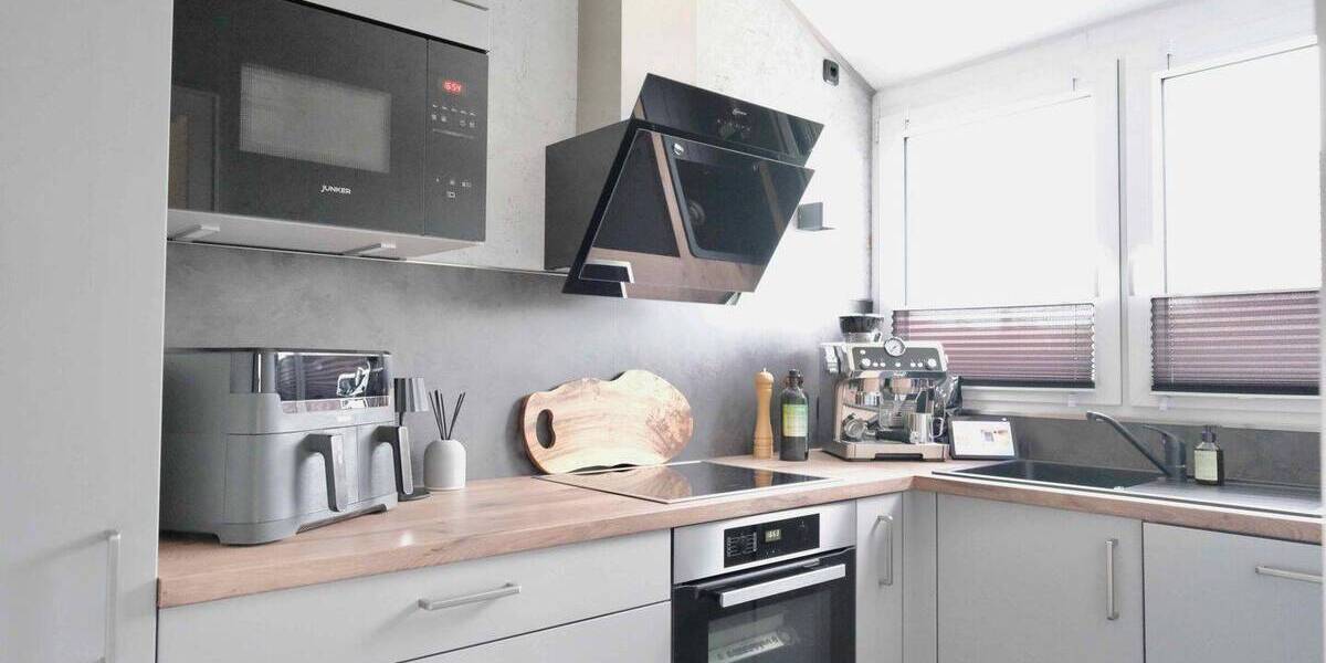 Mehrfamilienhaus, Wohnhaus Willich - 7 Zimmer, 210 m&sup2;, 749.000&euro; | Angebot:26029111