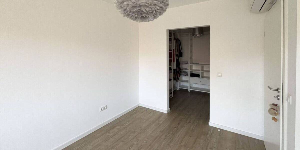 Reihenmittelhaus Köln Widdersdorf - 3 Zimmer, 108 m&sup2;, 649.000&euro; | Angebot:26451296