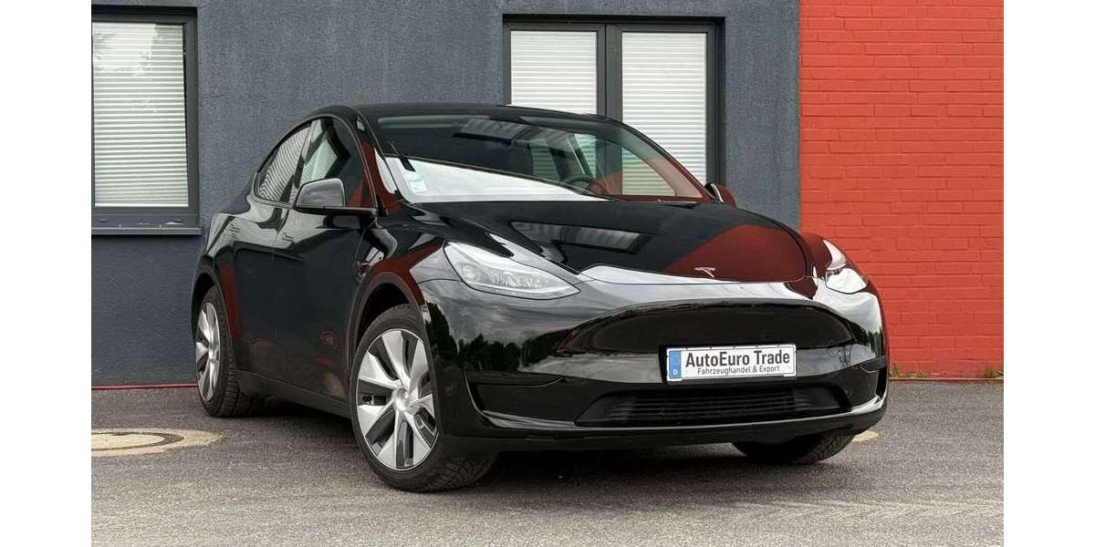 Tesla Model Y 38.453 km 33.500 &euro; Neuss 41472