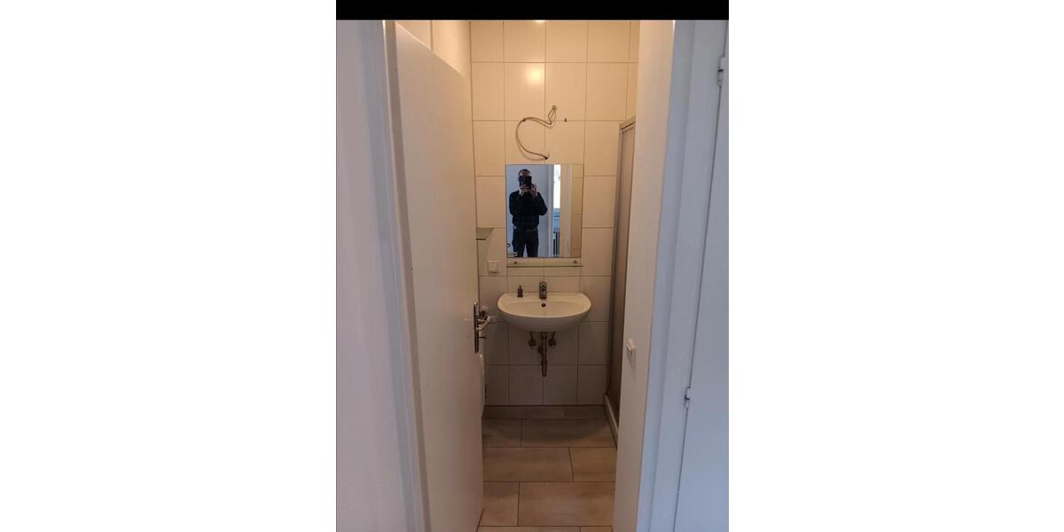 Dachgeschoßwohnung Remscheid - 3 Zimmer, 57 m&sup2;, 400&euro; | Angebot:26028930