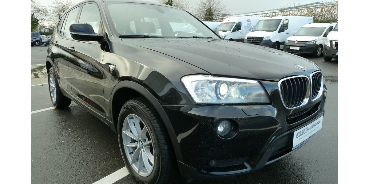 BMW X3 2.0 D x drive Autom. Pano Leder Lachschäden 313.000 km 8.700 &euro; Ratingen 40885