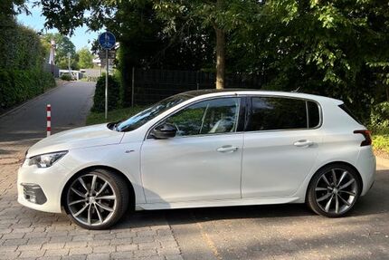 Peugeot 308 102.700 km 14.900 &euro; Willich 47877