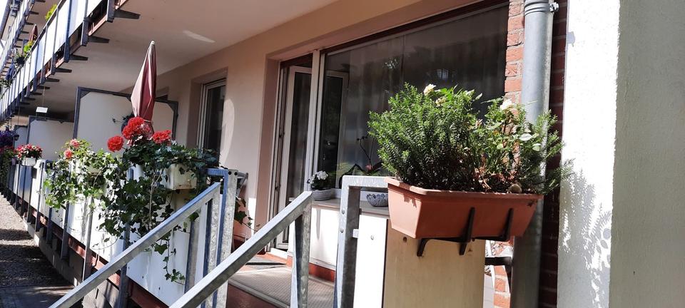 Etagenwohnung Meerbusch - 3 Zimmer, 75 m&sup2;, 1.250&euro; | Angebot:26521313