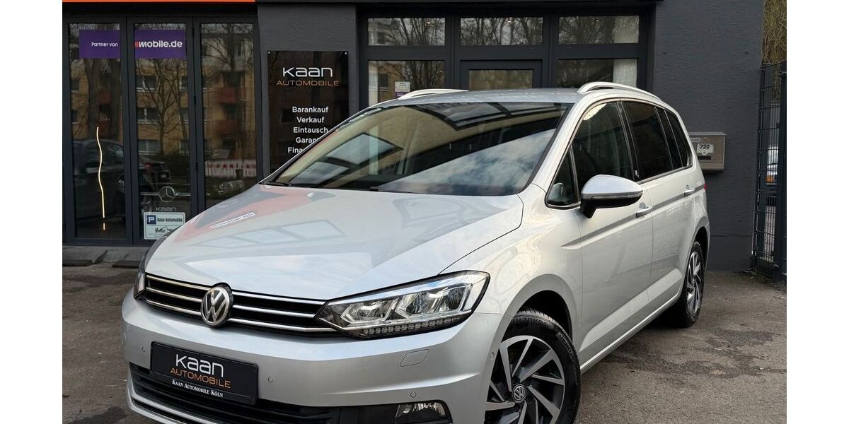 VW Touran 92.000 km 16.999 &euro; Köln 51107