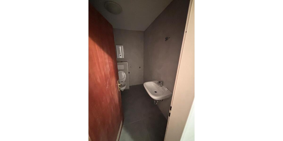 Dachgeschoßwohnung Köln Ehrenfeld - 1 Zimmer, 54 m&sup2;, 890&euro; | Angebot:25363527