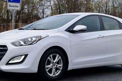 Hyundai i30 55.000 km 10.950 &euro; Bergisch Gladbach 51469