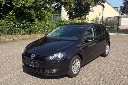 VW Golf 157.500 km 3.800 &euro; Düsseldorf 40591