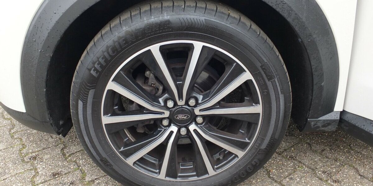Ford Puma TITANIUM ECO BOOST NAVI PDC BLUETOOTH 107.845 km 12.908 &euro; Köln 50858