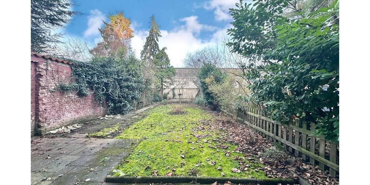 Mehrfamilienhaus, Wohnhaus Düsseldorf Heerdt - 6 Zimmer, 178 m&sup2;, 889.000&euro; | Angebot:26672410