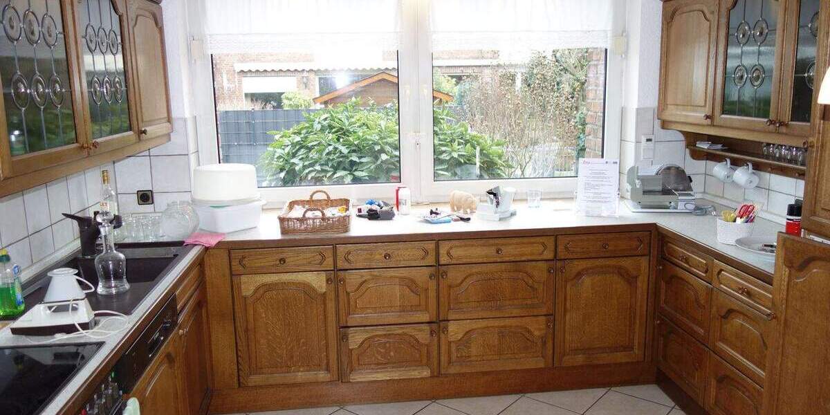 Einfamilienhaus Düsseldorf Hassels - 4 Zimmer, 128 m&sup2;, 600.000&euro; | Angebot:25665200