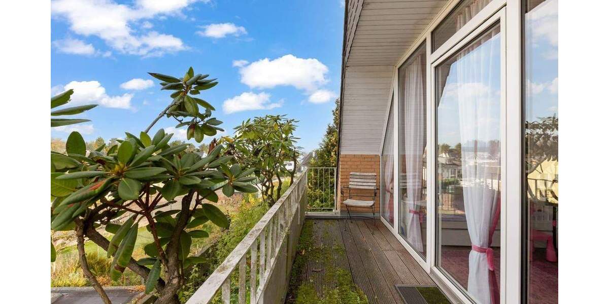 Reihenendhaus Frechen Königsdorf - 6 Zimmer, 198 m&sup2;, 750.000&euro; | Angebot:25686582