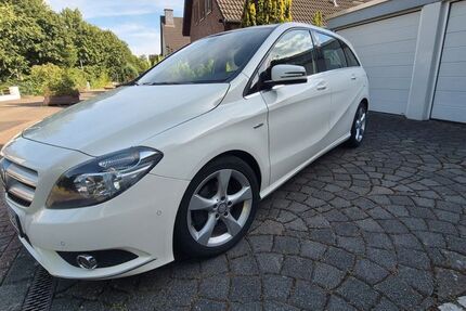 Mercedes-Benz B 180 135.560 km 6.299 &euro; Bergisch Gladbach 51427