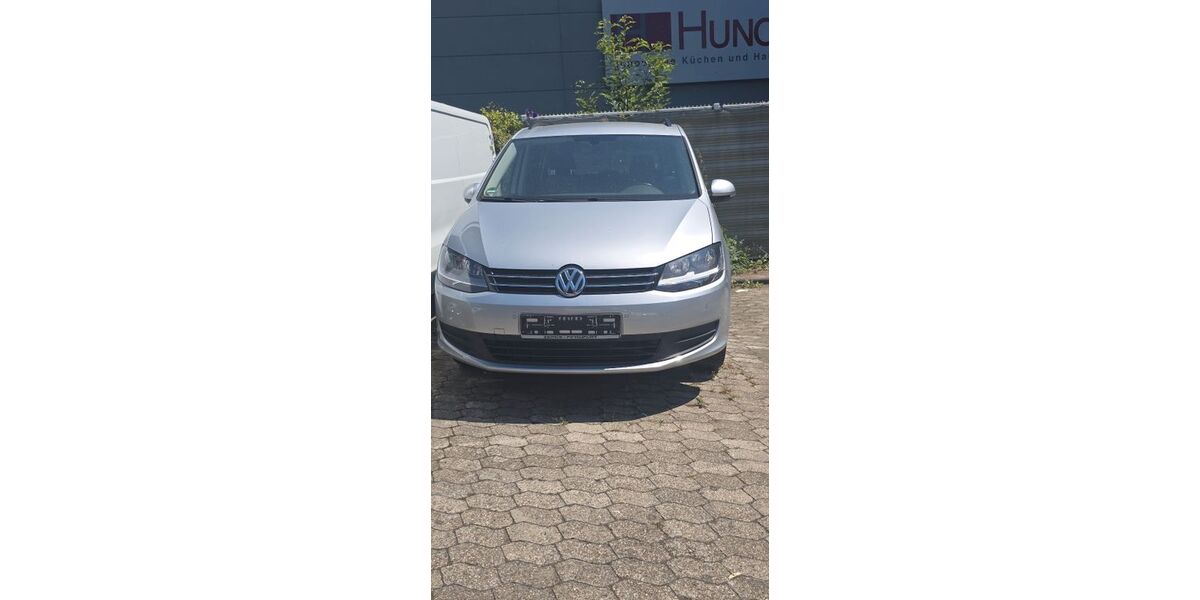 VW Sharan 94.000 km 15.499 &euro; Solingen 42699