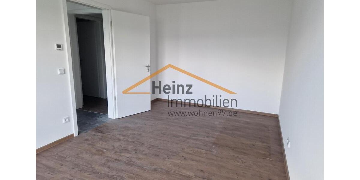 Dachgeschoßwohnung Bergisch Gladbach - 3 Zimmer, 98 m&sup2;, 1.310&euro; | Angebot:25942583