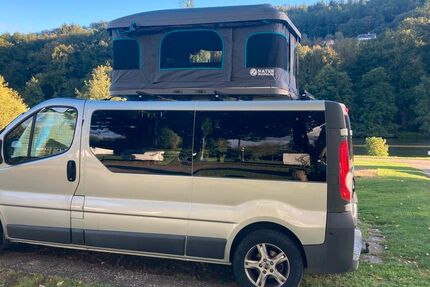 Opel Vivaro 168.000 km 11.500 &euro; Bergisch Gladbach 51469