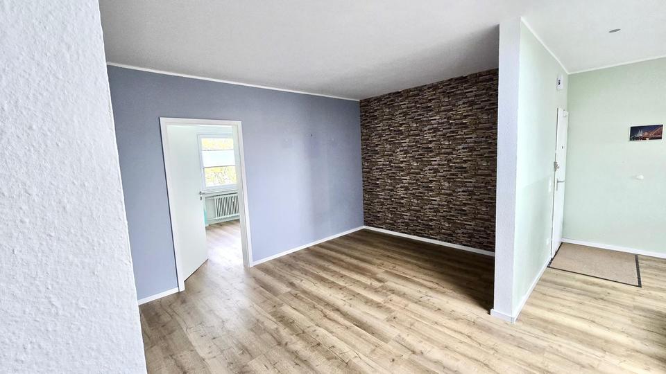 Etagenwohnung Hürth - 3 Zimmer, 90 m&sup2;, 1.850&euro; | Angebot:26698743