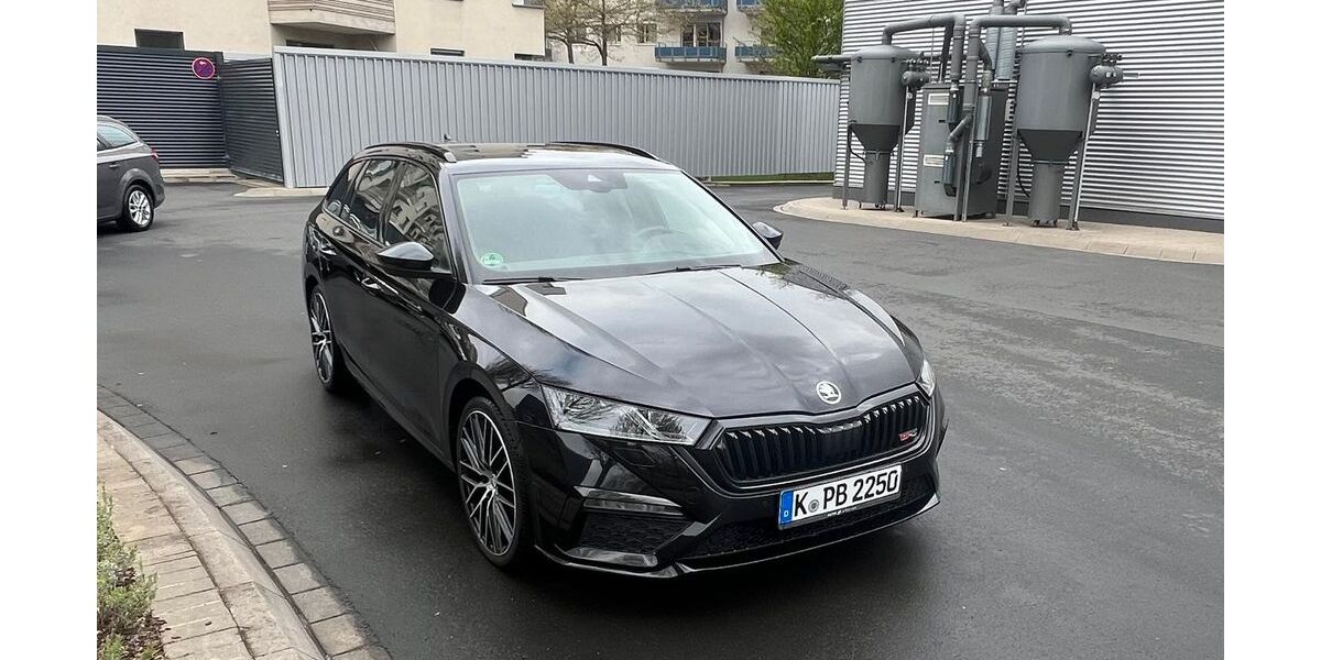 Skoda Octavia 81.100 km 28.400 &euro; Köln 50733