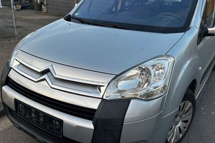 Citroen Berlingo 139.400 km 3.999 &euro; Köln 51145