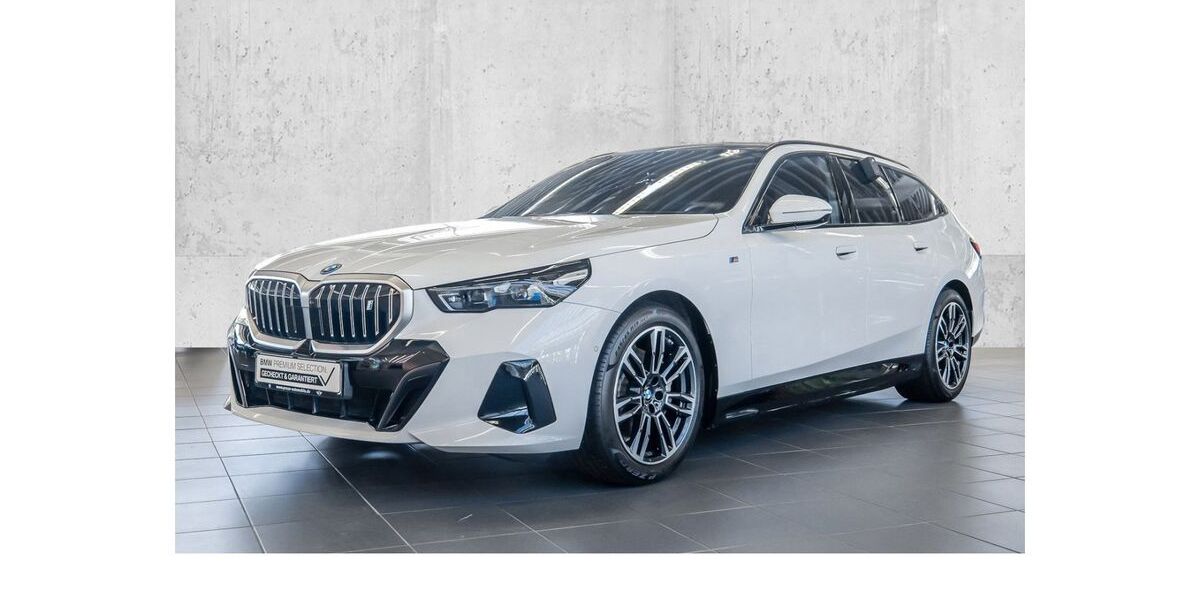 BMW i5 24.193 km 58.495 &euro; Köln-West 50858