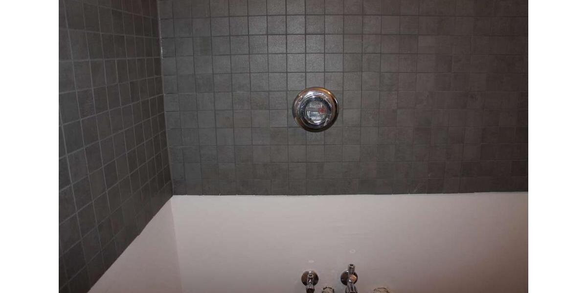 Dachgeschoßwohnung Leverkusen - 2 Zimmer, 55 m&sup2;, 950&euro; | Angebot:26688552