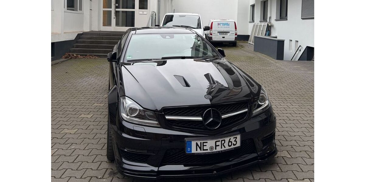 Mercedes-Benz C 63 AMG 45.000 km 69.900 &euro; Kaarst 41564