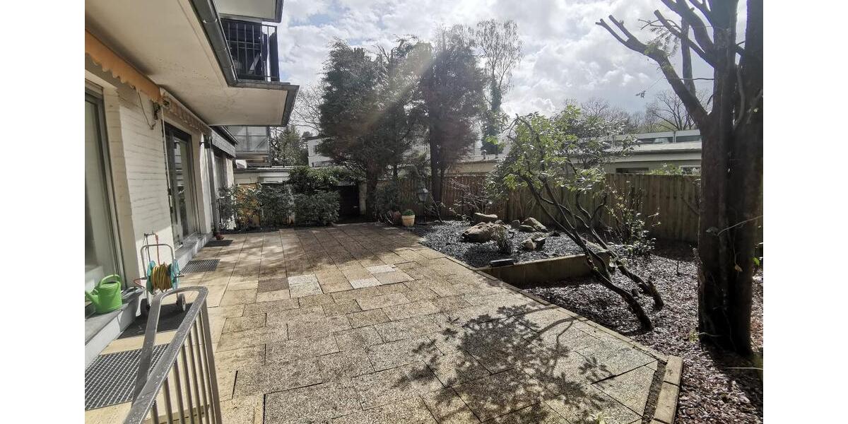 Erdgeschoßwohnung Hilden - 7 Zimmer, 155 m&sup2;, 2.050&euro; | Angebot:26013823