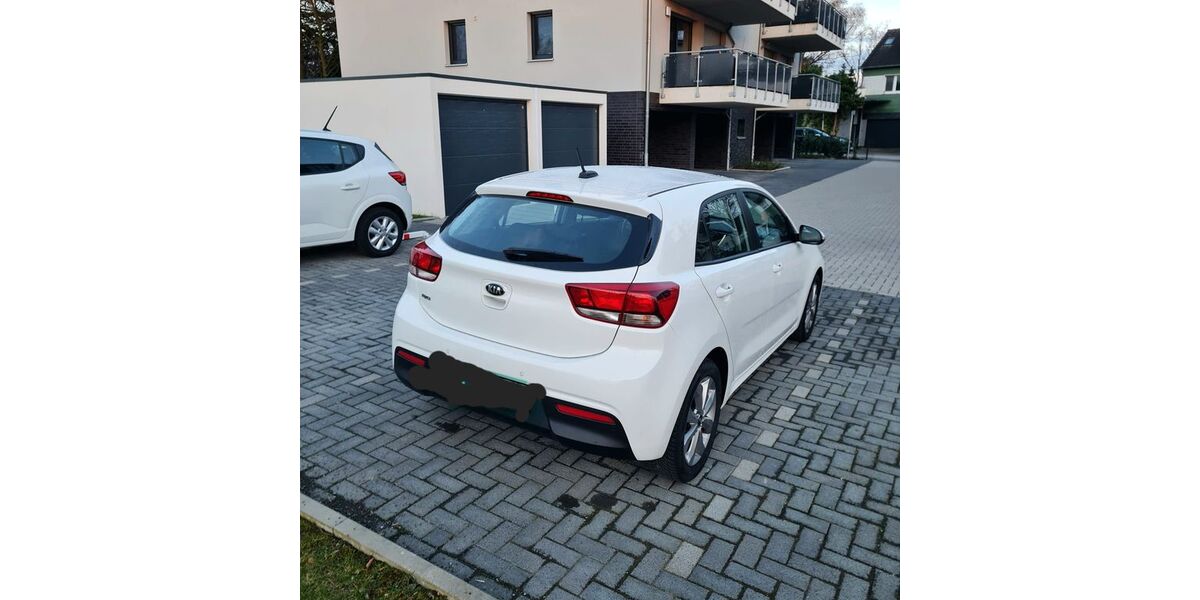 Kia Rio 79.800 km 11.999 &euro; Wülfrath 42489