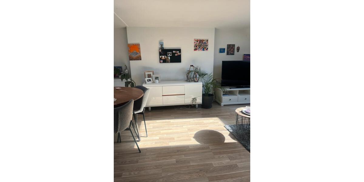 Dachgeschoßwohnung Köln Innenstadt - 2 Zimmer, 45 m&sup2;, 1.000&euro; | Angebot:25824095