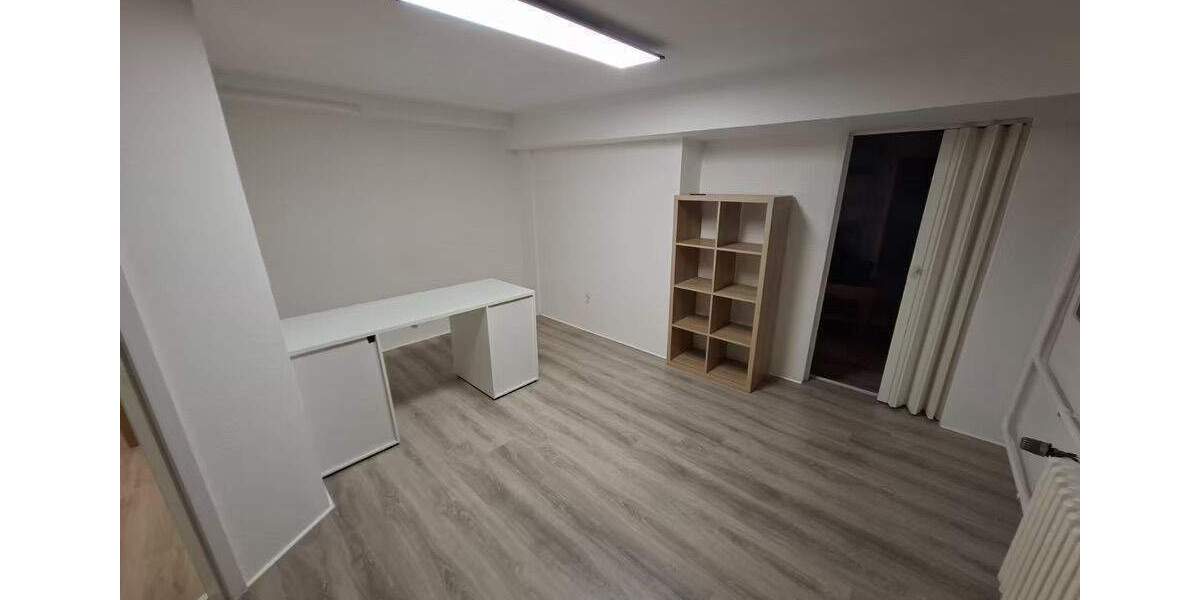 Gewerbeobjekt Ratingen Zentrum - 1 Zimmer, 126 m&sup2;, 1.200&euro; | Angebot:26713851
