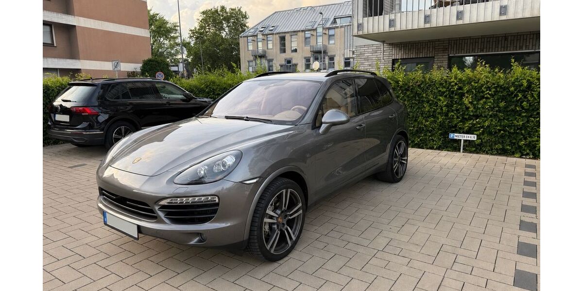 Porsche Cayenne 188.989 km 25.200 &euro; Leichlingen 42799