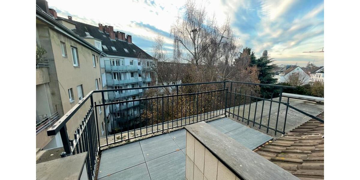 Etagenwohnung Düsseldorf Niederkassel - 2 Zimmer, 66 m&sup2;, 1.300&euro; | Angebot:24002364