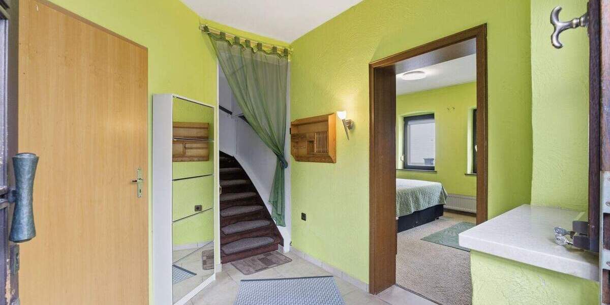 Einfamilienhaus Köln Meschenich - 5 Zimmer, 155 m&sup2;, 349.000&euro; | Angebot:25775717