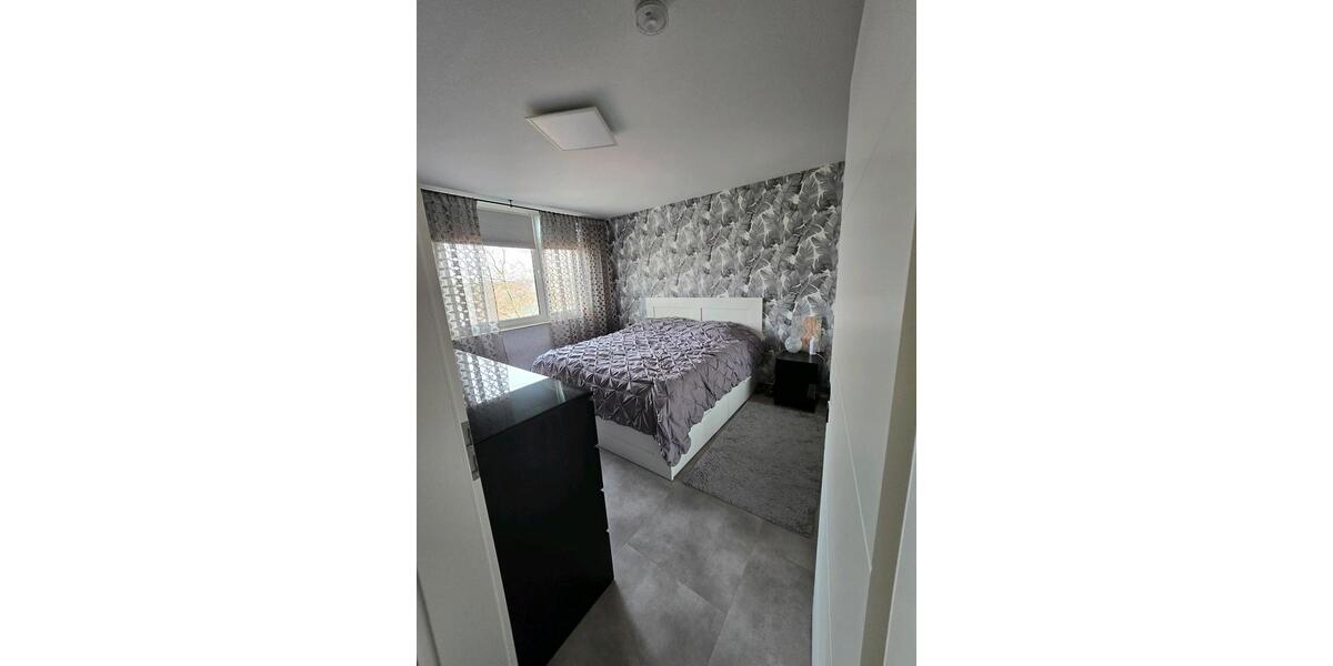 Etagenwohnung Ratingen Tiefenbroich - 3 Zimmer, 92 m&sup2;, 315.000&euro; | Angebot:25936143