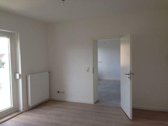 Etagenwohnung Köln Sürth - 3 Zimmer, 94 m&sup2;, 1.250&euro; | Angebot:26723163