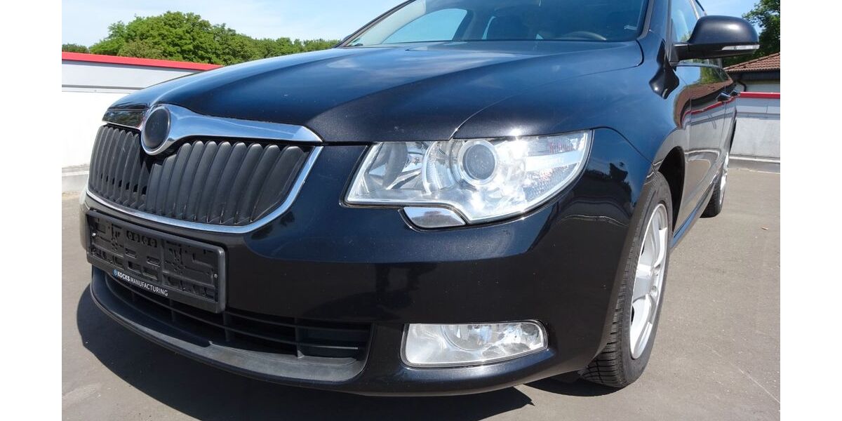 Skoda Superb 193.000 km 6.490 &euro; Solingen 42719