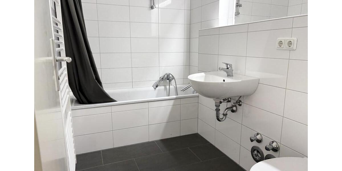 Etagenwohnung Köln Rodenkirchen - 1 Zimmer, 43 m&sup2;, 895&euro; | Angebot:24441587