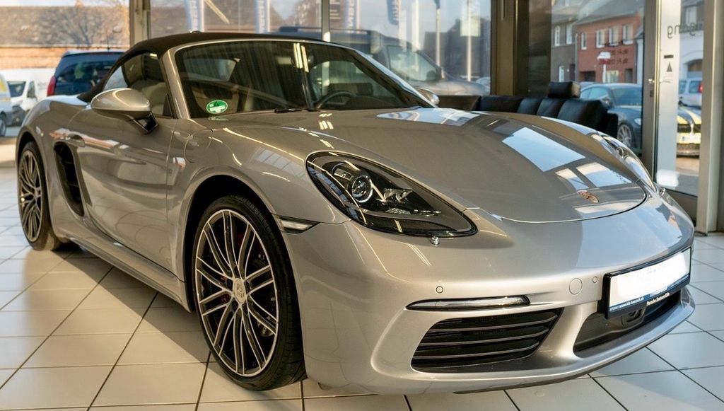 Porsche Boxster 46.800 km 61.800 &euro; Elsdorf 50189