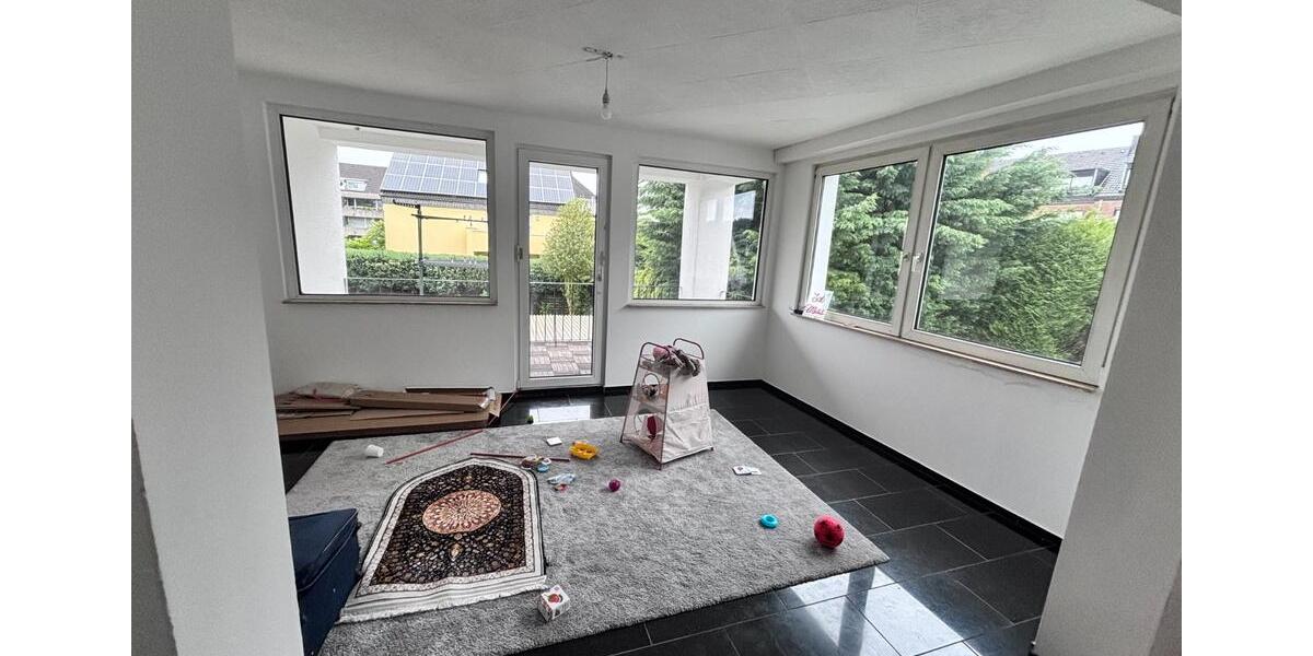 Etagenwohnung Ratingen Tiefenbroich - 3 Zimmer, 105 m&sup2;, 1.100&euro; | Angebot:26532618