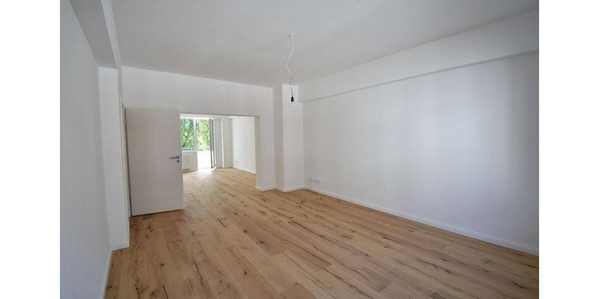 Etagenwohnung Düsseldorf Heerdt - 2 Zimmer, 93 m&sup2;, 1.795&euro; | Angebot:23214032