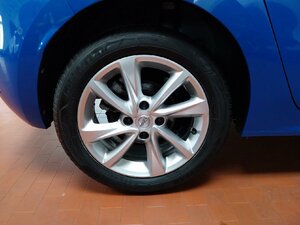 Opel Corsa Elegance 1.2 Kam SHZ Klima Tempo 36.041 km 16.890 &euro; HAAN 42781